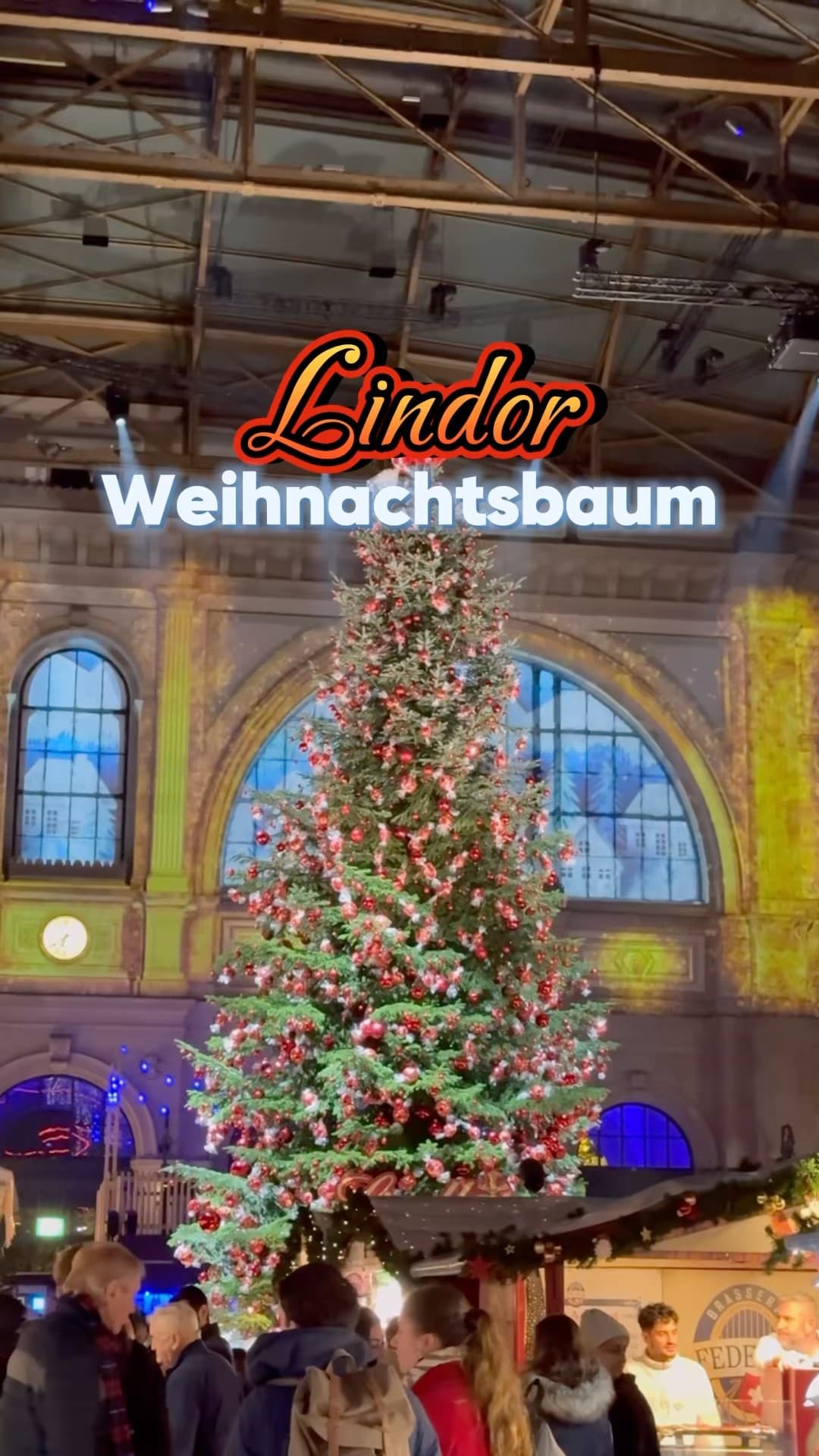 Lindt Weihnachtsbaum Zürich HB